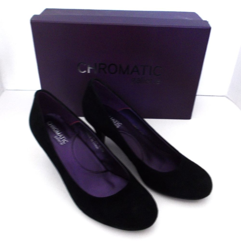 Chromatic Gallerie Black Suede Heels with Box Size 6.5